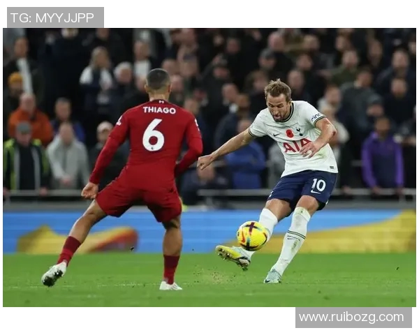 热刺与利物浦激战正酣精彩文字直播全程回顾与分析