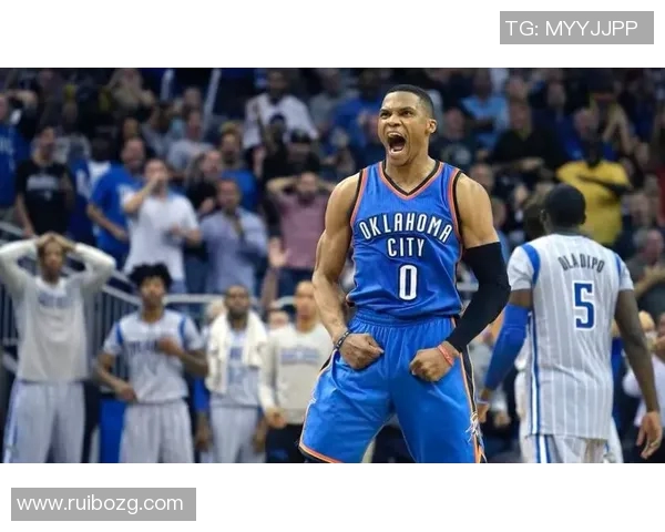 贾雷斯沃克的崛起之路:从新秀到篮球明星的蜕变与挑战 贾雷斯沃克的崛起之路:从新秀到篮球明星的蜕变与挑战