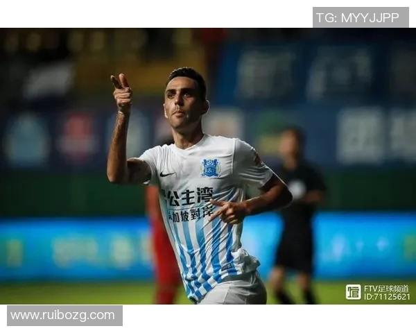 加克波的崛起之路:从青年才俊到足球巨星的传奇旅程 加克波的崛起之路:从青年才俊到足球巨星的传奇旅程